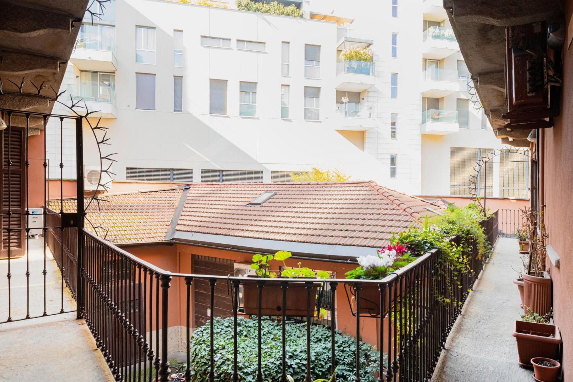 Easylife - Spacious Apartment On The First Floor In The Gae Aulenti Area Milan Luaran gambar