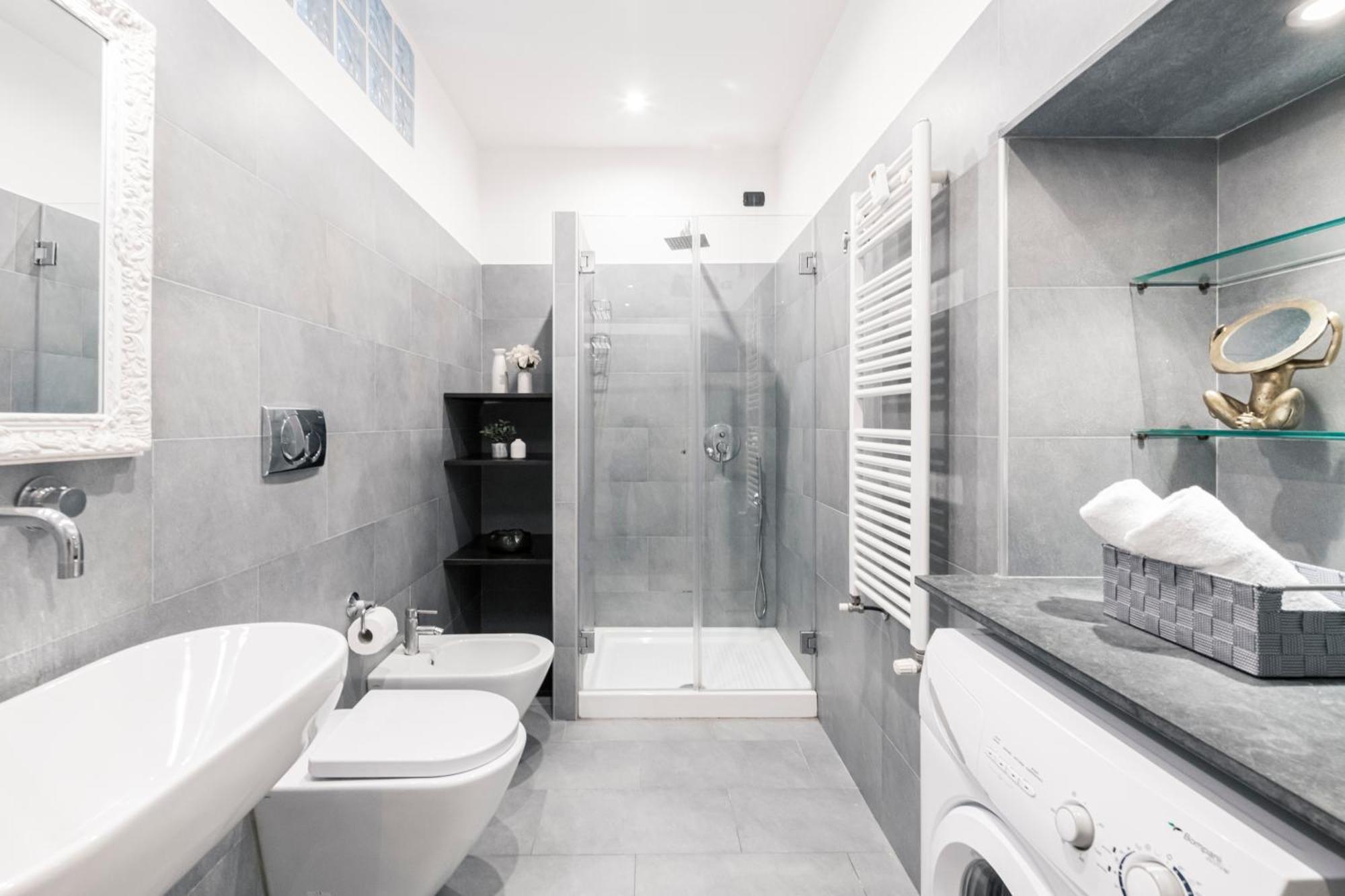 Easylife - Spacious Apartment On The First Floor In The Gae Aulenti Area Milan Luaran gambar
